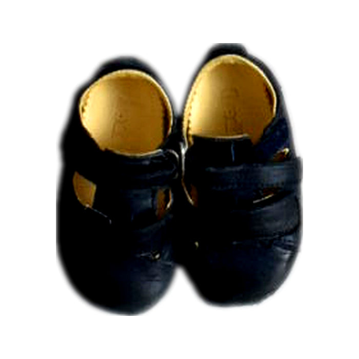 A Black Flats from Froddo in size 12-18M for neutral. (Back View)