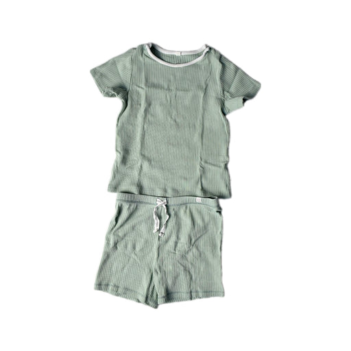 A Green Shorts Sets from Mori in size 18-24M for boy. (Front View)