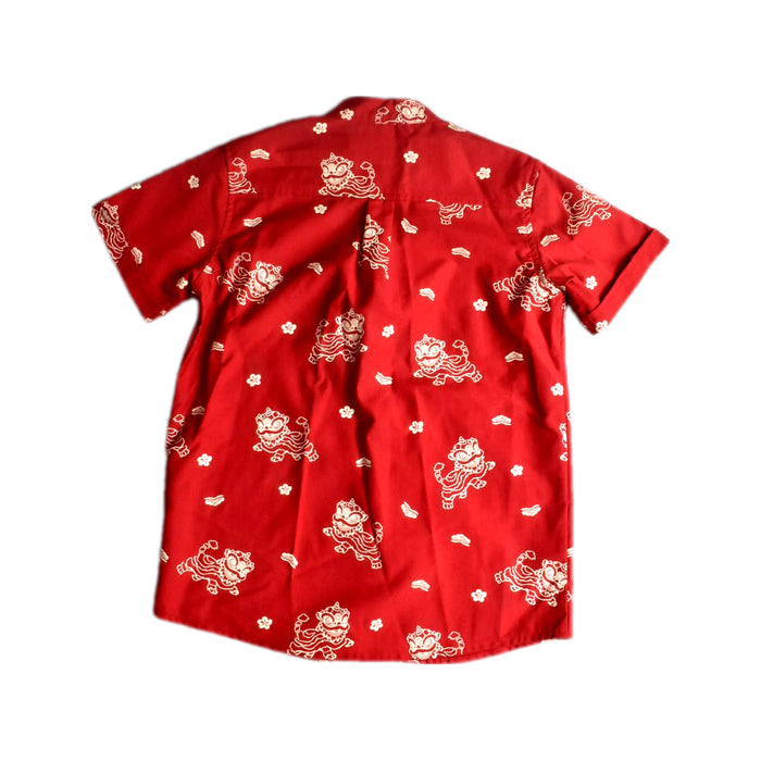 A Red Short Sleeve Shirts from Le Petit Society in size 6T for boy. (Back View)