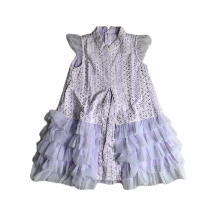 A Purple Sleeveless Dresses from Le Petit Society in size 3T for girl. (Front View)