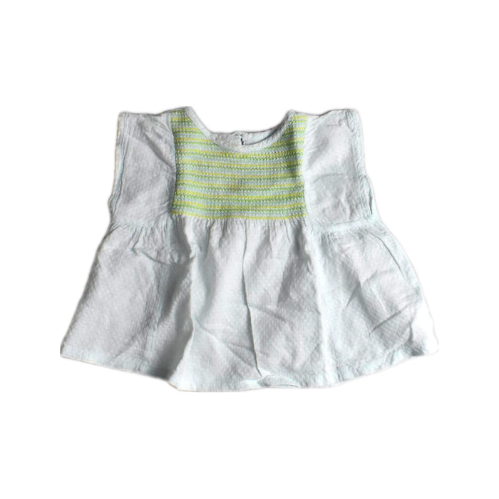 A White Sleeveless Tops from Gingersnaps in size 2T for girl. (Front View)