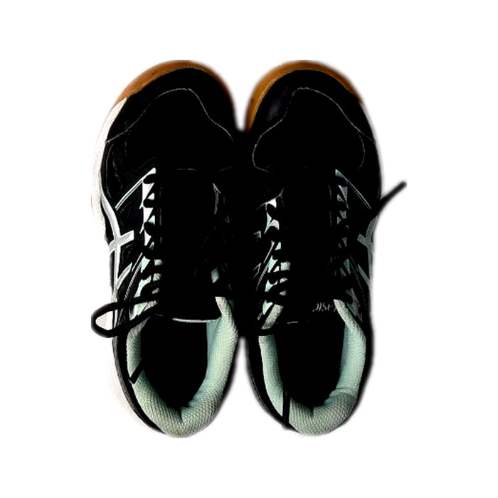 A Black Sneakers from ASICS in size 7Y for neutral. (Back View)