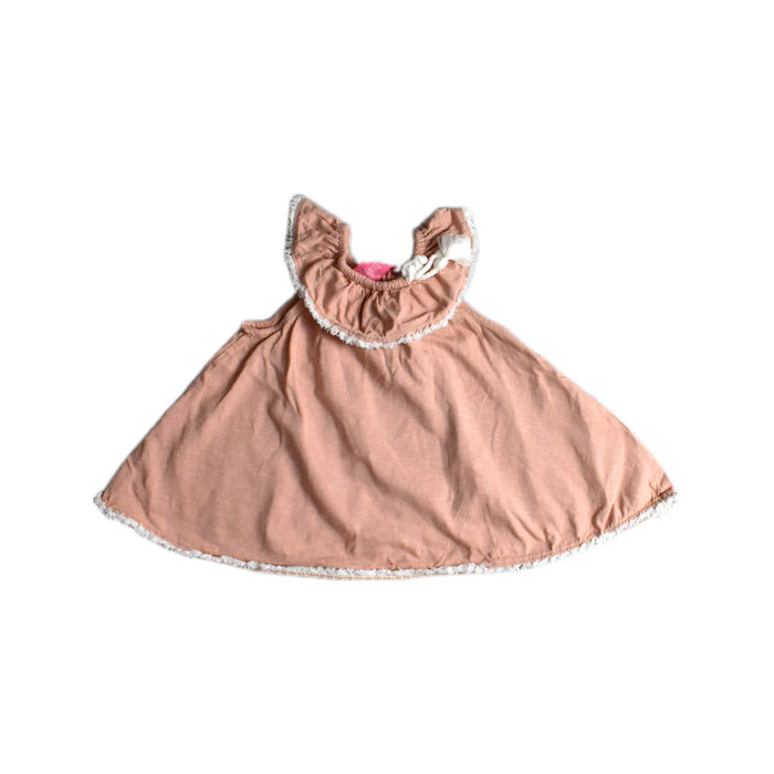 A Ivory Sleeveless Dresses from Isaac Mizrahi in size 4T for girl. (Front View)