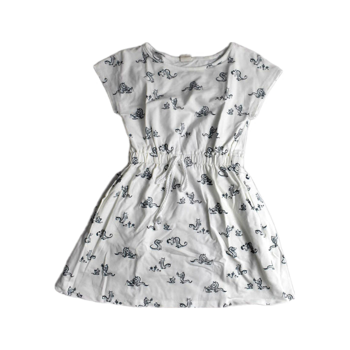 A White Short Sleeve Dresses from Elly in size 6T for girl. (Front View)