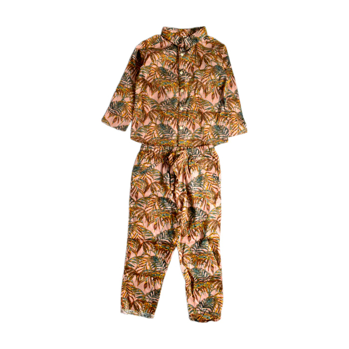 A Pink Pants Sets from Hunter + Boo in size 3T for boy. (Front View)