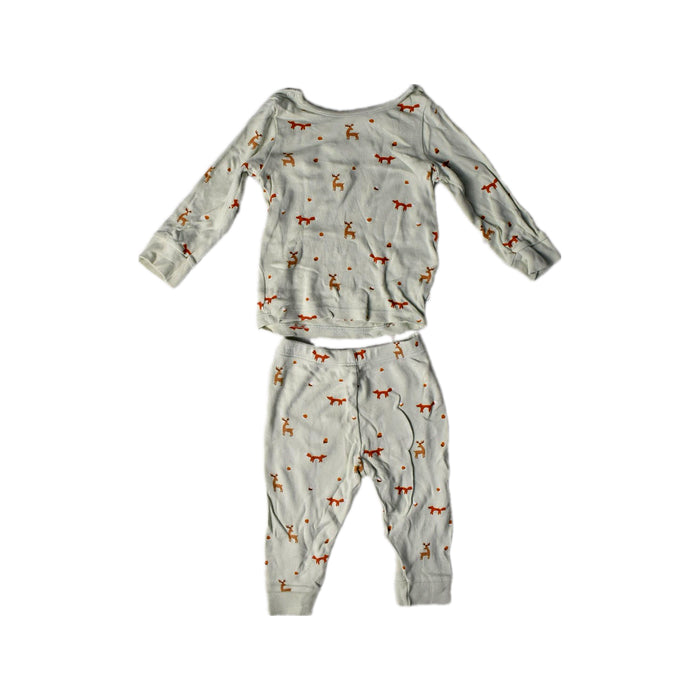A White Pyjama Sets from Mori in size 6-12M for girl. (Front View)