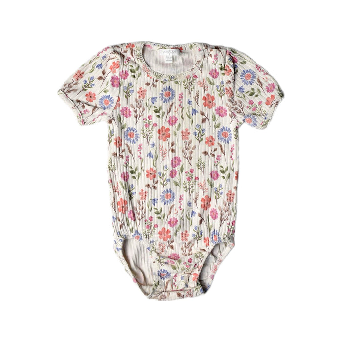 A Multicolour Short Sleeve Bodysuits from Purebaby in size 18-24M for girl. (Front View)