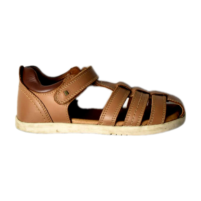 A Beige Sandals from Bobux in size 5T for boy. (Front View)