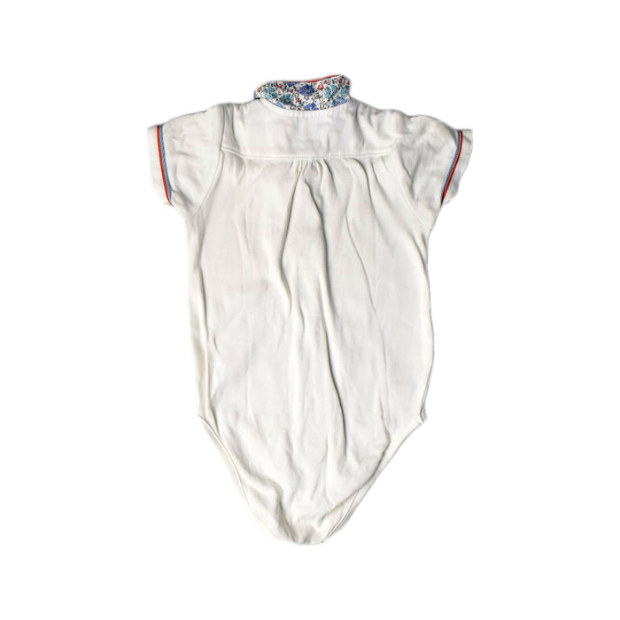 A White Short Sleeve Bodysuits from Chateau de Sable in size 12-18M for girl. (Back View)