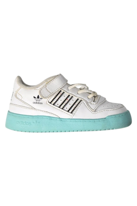 A White Sneakers from Adidas in size 3T for neutral. (Front View)
