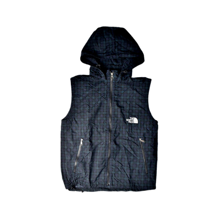 A Black Outerwear Vests from The North Face in size 10Y for boy. (Front View)