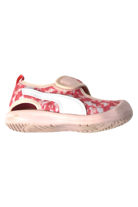 A Pink Sandals from Puma in size 18-24M for girl. (Front View)