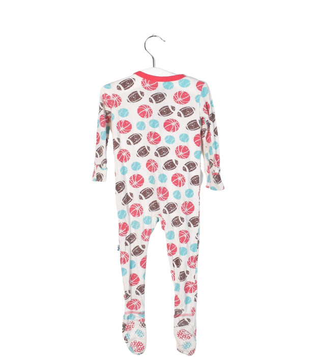 A White Long Sleeve Jumpsuits from KicKee Pants in size 6-12M for neutral. (Front View)