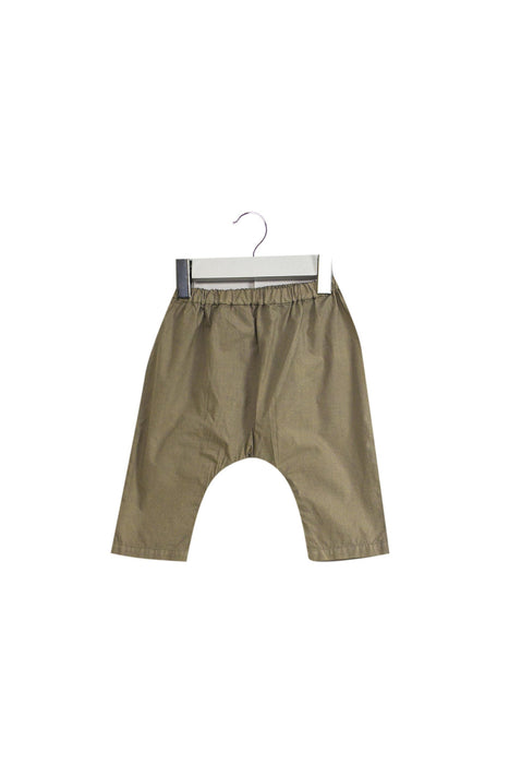 A Grey Casual Pants from Bonpoint in size 0-3M for girl. (Front View)