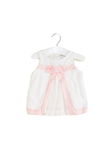 A White Sleeveless Tops from Janie & Jack in size 6-12M for girl. (Front View)