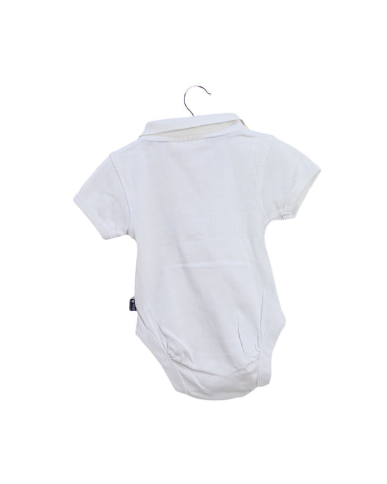 A White Short Sleeve Bodysuits from Jojo Maman Bébé in size 3-6M for boy. (Back View)