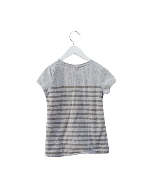 A Grey Short Sleeve T Shirts from Seed in size 6T for girl. (Front View)