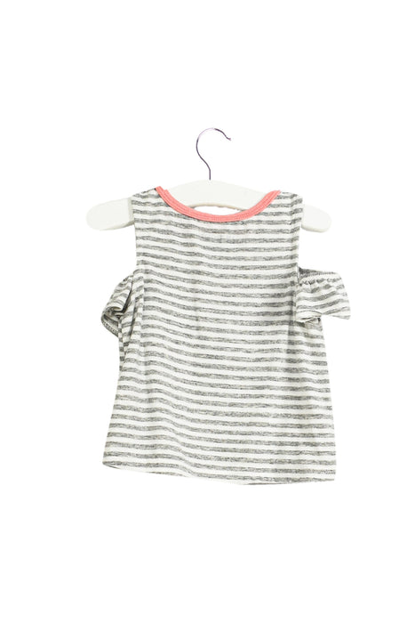 A Grey Short Sleeve Tops from Hudson in size 6-12M for girl. (Back View)